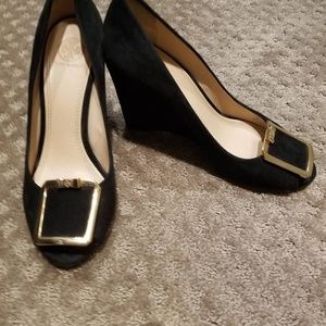 Tony Birch black wedge heal